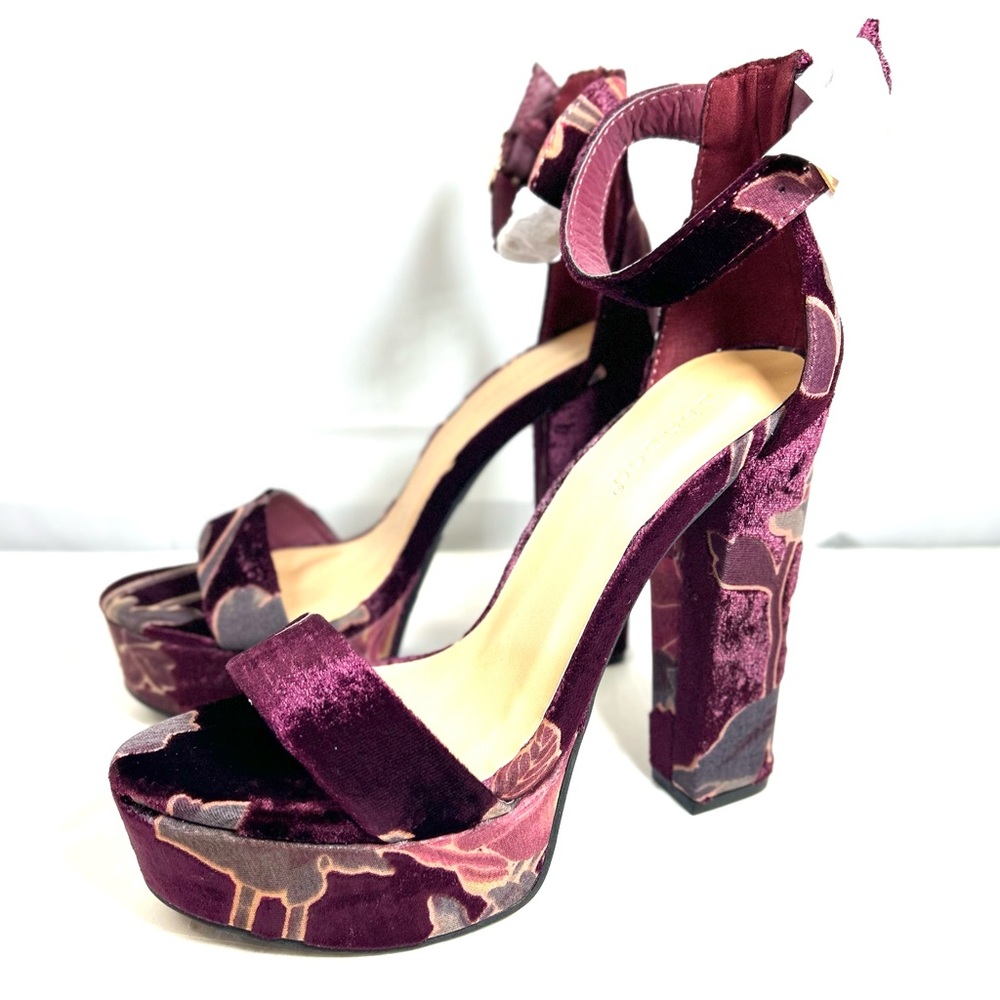 *NIB* Bamboo Ankle Strap Block Heels - Picture 1 of 7